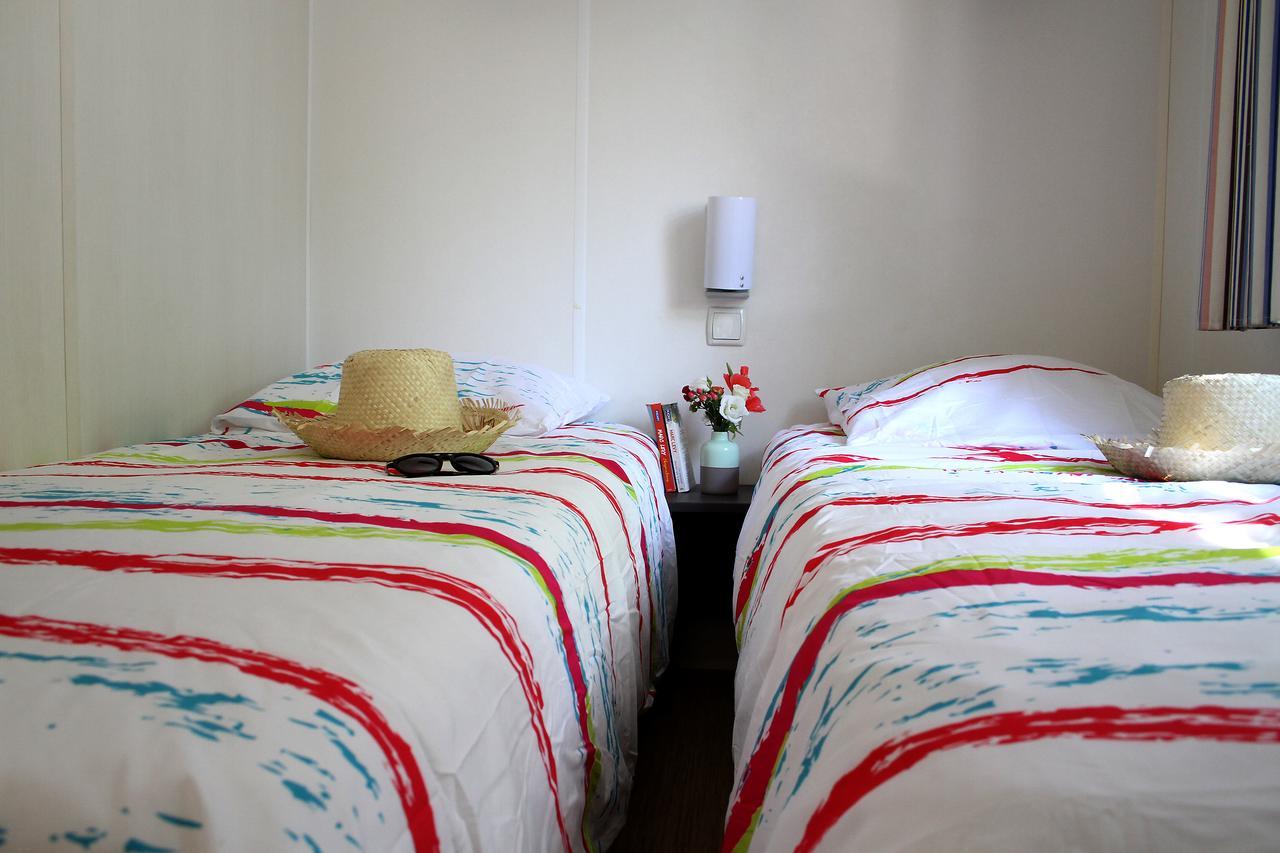 Camping Resort Les Champs Blancs Agde Exterior foto