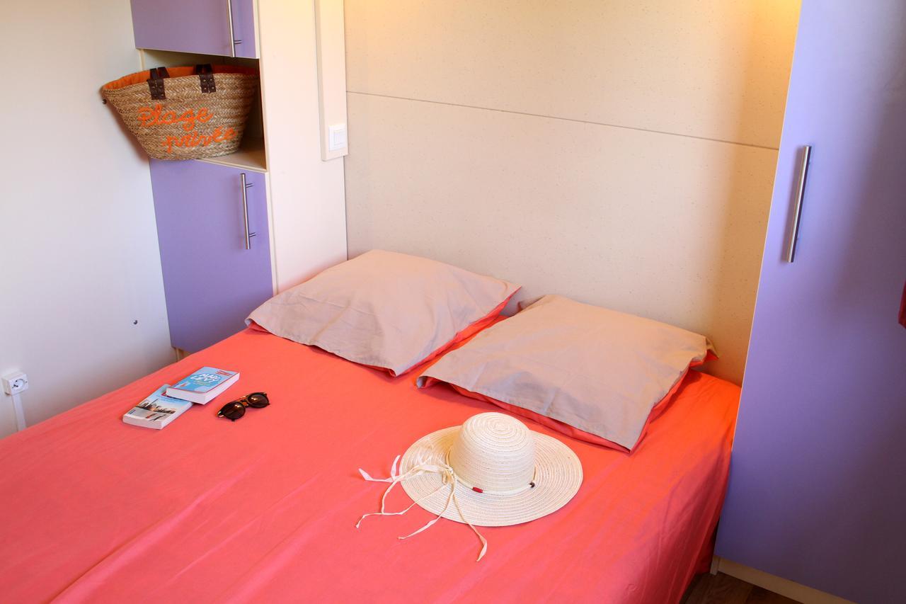Camping Resort Les Champs Blancs Agde Exterior foto